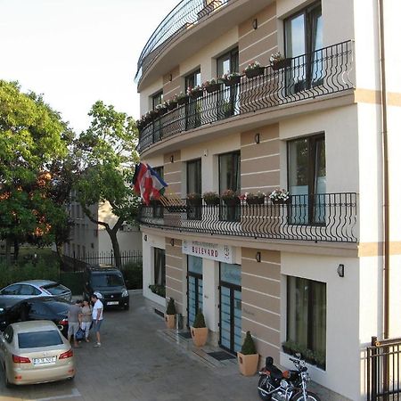 Hotel Bulevard Oradea Exterior foto