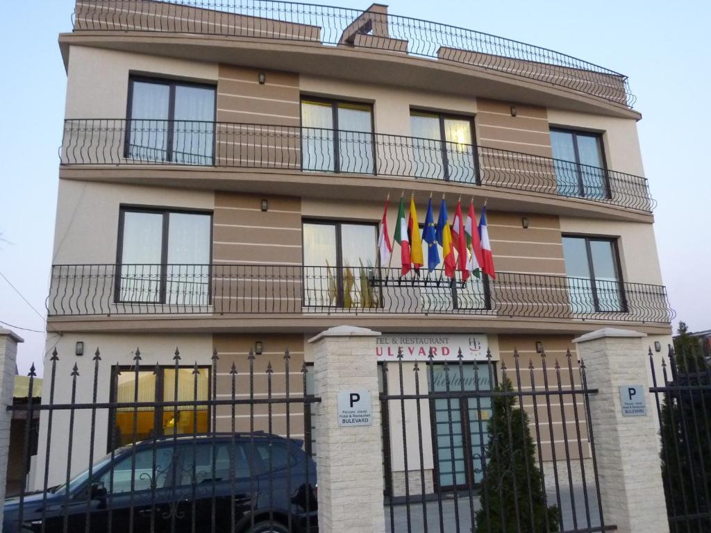 Hotel Bulevard Oradea Exterior foto